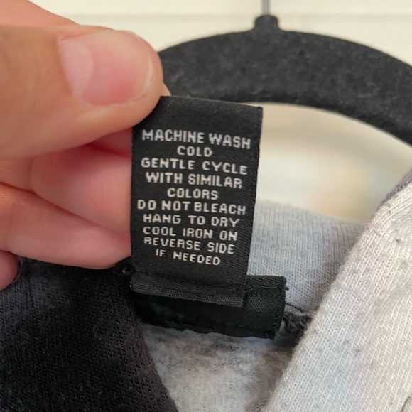 Rue 21 Black Gray White Bleach Dye Tie Dye Hoodie Roses Raglan Sleeve Juniors M - Picture 4 of 4